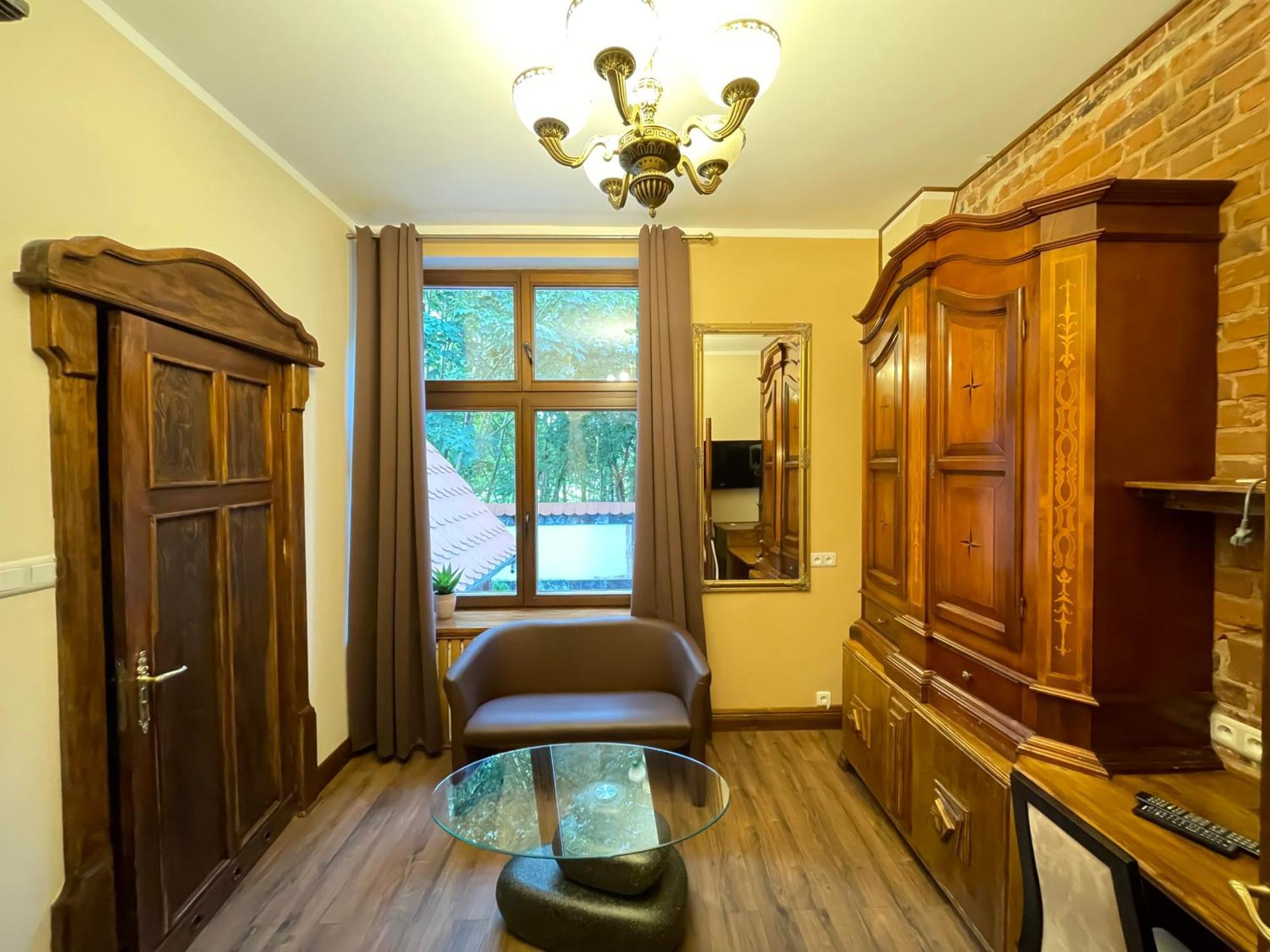Dworek Oliwski Bed & Breakfast Gdansk Exterior photo